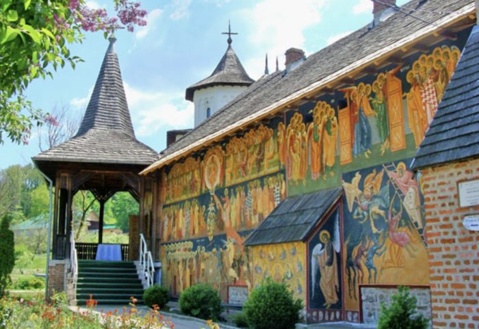 Pelerinaj in Ramnicu Valcea, Tg Jiu- Petrosani, Hateg-Prislop, Valea Oltului - imagine 9