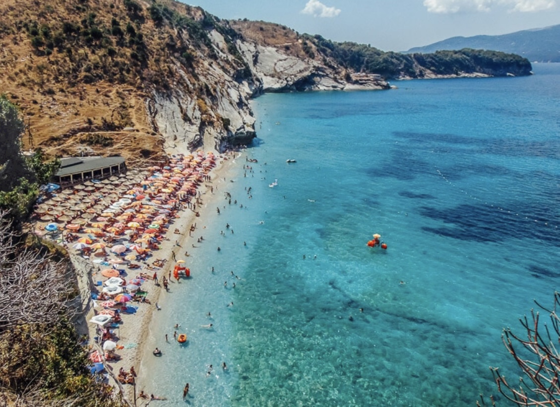 plaja albania