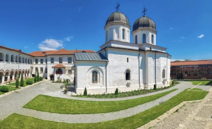 Pelerinaj 1 Zi – Hramul Sfantului Efrem cel Nou, in Giurgiu - imagine 5