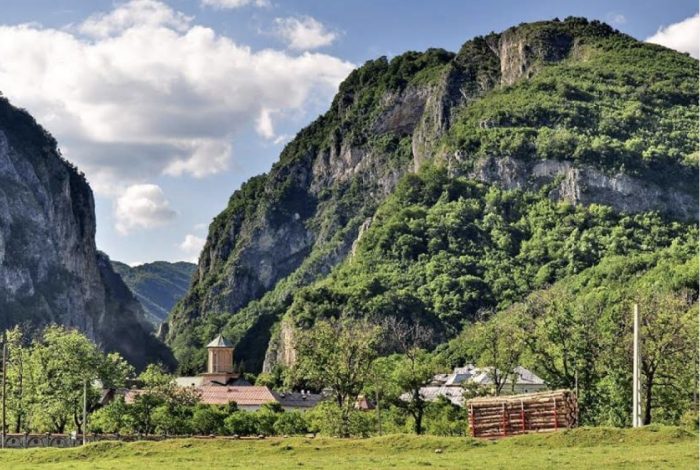 Mini - Vacanta de Rusalii in Gorj, cu specific traditional Romanesc