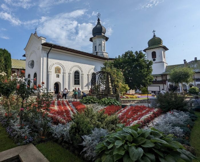 Pelerinaj în Iasi la Cuvioasa Paraschiva - imagine 5