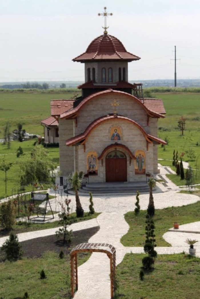 Pelerinaj de Sf. Apostol Andrei - Manastirea Pesterea Sfantului Apostol Andrei, Manastirea Sfantul Teotim, Manastirea Sfintilor Romani, Manastirea Prodromita –Harsova - imagine 4