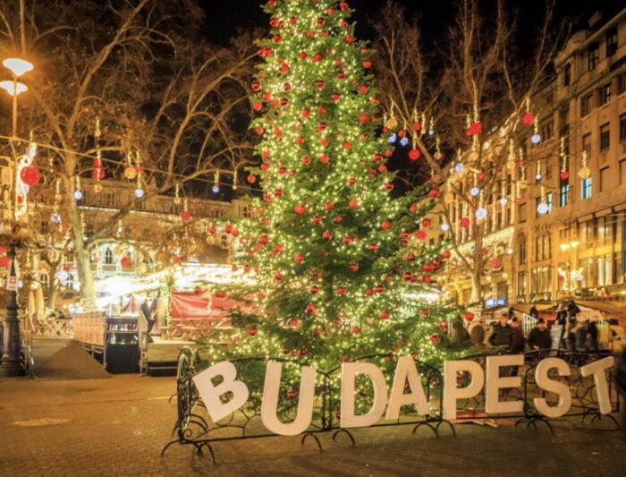 EXCURSIE TÂRGUL DE CRĂCIUN DIN BUDAPESTA