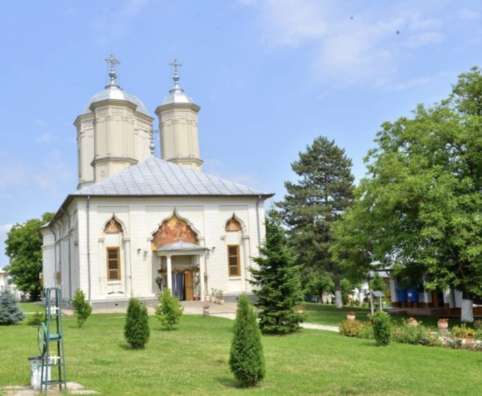 Pelerinaj o zi la 5 Manastiri, in Postul Craciunului - imagine 4