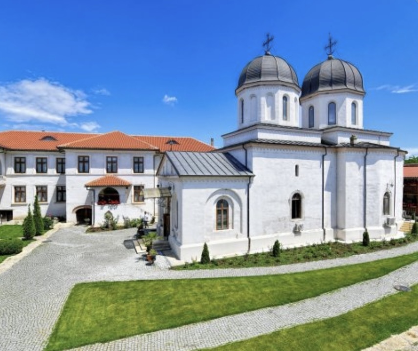 Excursie de 8 Martie unde ne bucuram de rugaciuni si de natura ! 3 Excursie de 8 Martie unde ne bucuram de rugaciuni si de natura ! - imagine 2