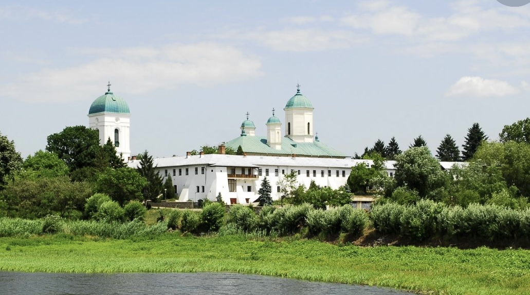 Pelerinaj O zi la 7 Manastiri 4 Pelerinaj O zi la 7 Manastiri - imagine 3