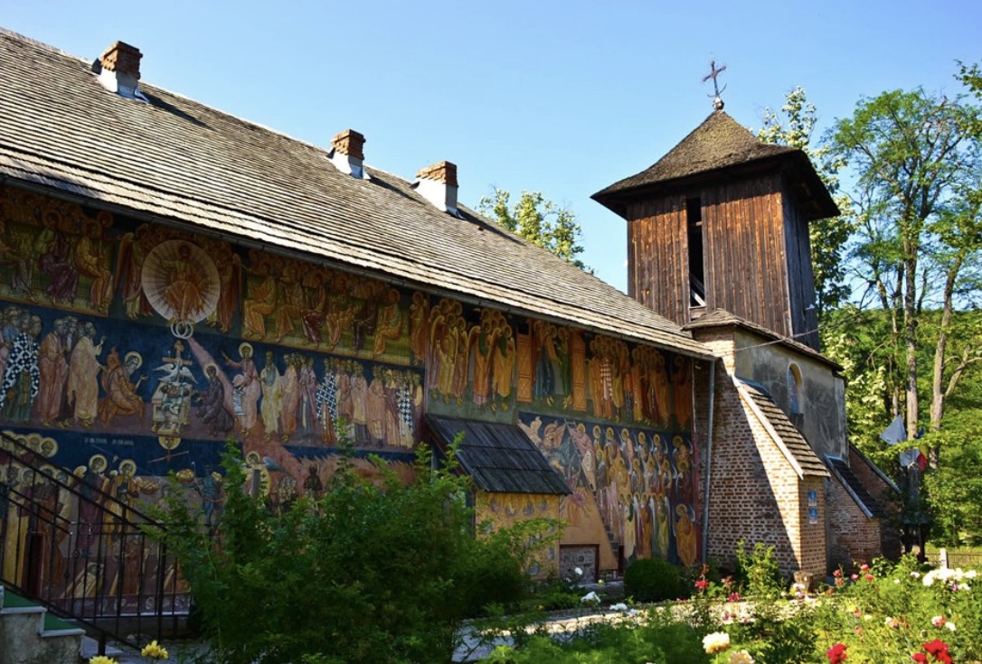 Pelerinaj o Zi - Manastirea Surpatele la Parintele Ioanichie 6 Pelerinaj o Zi - Manastirea Surpatele la Parintele Ioanichie - imagine 5