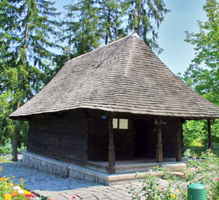 Pelerinaj o Zi - Manastirea Surpatele la Parintele Ioanichie 5 Pelerinaj o Zi - Manastirea Surpatele la Parintele Ioanichie - imagine 4