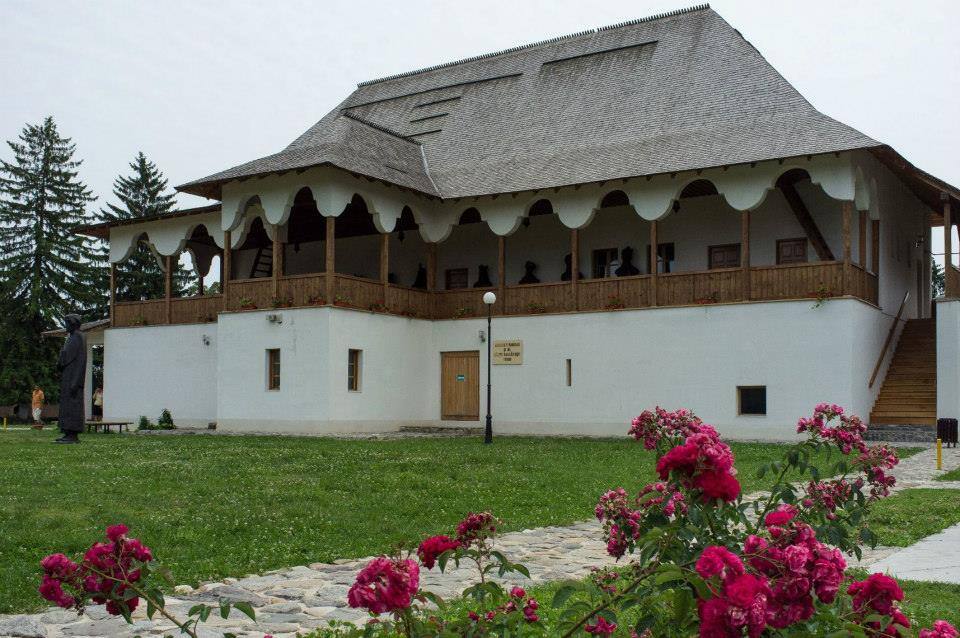 Excursie la Manastirile din Targoviste 5 Excursie la Manastirile din Targoviste - imagine 4