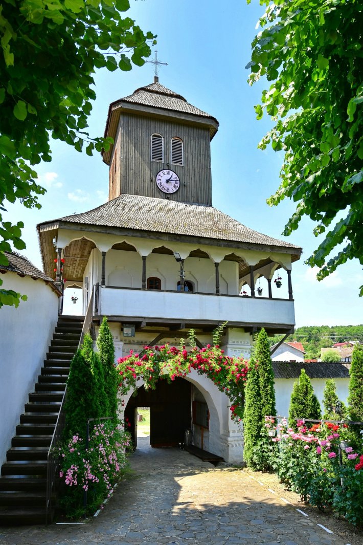 Pelerinaj la 7 Manastiri din judetul Prahova 5 Pelerinaj la 7 Manastiri din judetul Prahova - imagine 4