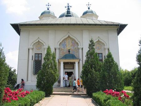 Pelerinaj O zi la 7 Manastiri 7 Pelerinaj O zi la 7 Manastiri - imagine 6