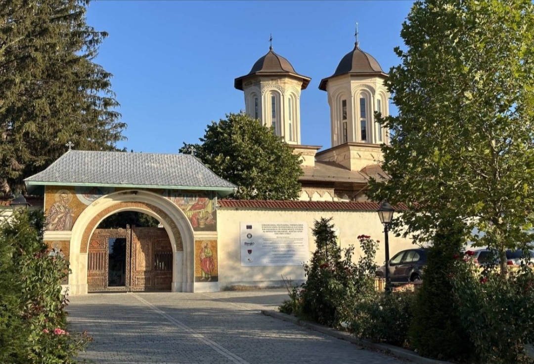 Pelerinaj O zi la 7 Manastiri 8 Pelerinaj O zi la 7 Manastiri - imagine 7