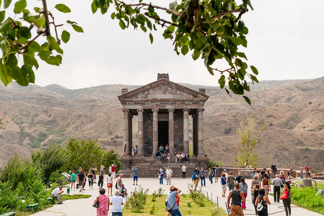 Armenia – Tara mănăstirilor milenare 5 Armenia – Tara mănăstirilor milenare - imagine 4