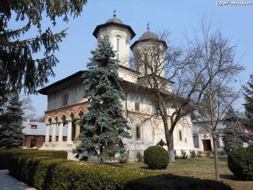 Pelerinaj – Hram Sfantul Nicolae si un pranz pescaresc 3 Pelerinaj – Hram Sfantul Nicolae si un pranz pescaresc - imagine 2